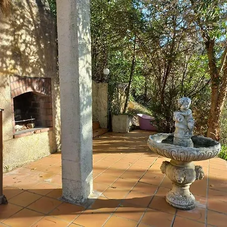 Apartmán Studio, Proche Piscine Patinoire Iut Lycee Golf Calme Excellent Emplacement, Terrasse Park Ferme *